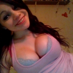 naked pics of girls in Goldendale