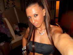 a single woman looking for men in Gallup, New Mexico