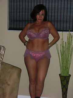 lonely female looking for guy in Fort Leonard Wood, Missouri