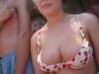 a nude horny woman from Pineville, Louisiana